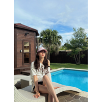 「20代最後の夏ばいばい」堀未央奈、プール付きヴィラでのオフショット公開 画像