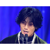 赤西仁が中村ゆりさん追悼…ソウルドラマアワード出席、『匿名の恋人たち』でアジアスター賞受賞 画像