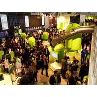 【MWC 2011（Vol.44）】初出展のGoogleブースが大盛況……Android 3.0端末登場で増す存在感 画像
