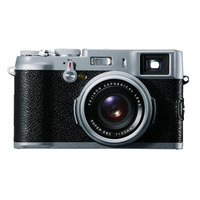 富士フイルム、高級コンパクトデジカメ「FinePix X100」が国内供給不足に 画像