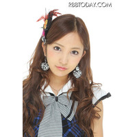 AKB48板野友美の妖艶ダンスCM、テレビオンエア前にウェブで先行公開 画像