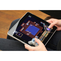 実売2,940円、iPad/iPad 2のゲームが楽しくなるジョイスティック 画像