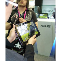 【COMPUTEX TAIPEI 2011（Vol.7）】ASUSTeK、「Padfone」と超薄型ノートPC「UX Series」 画像