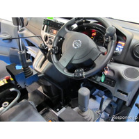 【スマートグリッド展 2011】国産初、ジョイスティックで操作可能な乗用車 画像