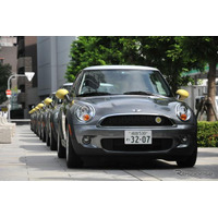 【MINI E 実証実験】大阪で一般ユーザーに引き渡し…第2期スタート 画像