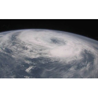 NASA、ISSから見た日本の台風や新たなハリケーン映像公開 画像