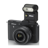 ニコン、新デジカメ「Nikon 1」専用アクセサリ……外付けライトやGPSユニット 画像