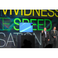 【CES 2012】サムスン、55インチ有機EL採用のテレビを発表！……年内に発売予定 画像