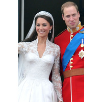 英キャサリン妃のウエディング・ドレスがデザイン・オブ・ザ・イヤー候補に 画像