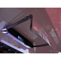 【CES 2012】パイオニア、車内で音声によるインターネット操作の体験コーナーを設置 画像