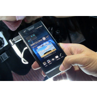 【MWC 2012（Vol.12）動画】Xperiaにとって最も重要な要素を磨いた“P” 画像