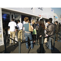 【MWC 2012 Vol.37（動画）】新タブレット「GALAXY Note 10.1」の快適さに注目！ 画像