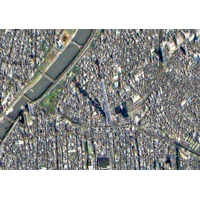 東京スカイツリーを斜め上から見る　衛星写真公開 画像