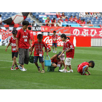 【夏休み】浦和レッズ…グラウンドキーパーに挑戦してみよう 画像