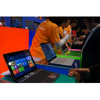 Windows 8発売カウントダウン……日本MS樋口社長「Windows 95を超える」 画像