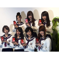 乃木坂46生駒「男性へのひとめぼれ経験がない！」……HTC J butterfly 画像