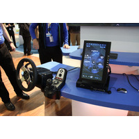 【MWC 2013 Vol.37】富士通やインテル、HTML5ベースの車載情報システムを参考出展 画像