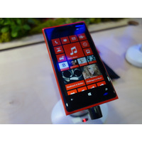 【MWC 2013 Vol.26（動画）】ノキアの最新Windows Phone 8スマホ「Lumia 720」を触った 画像