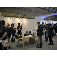 【2013 Japan IT Week】iPhoneがクレジットカード決済端末に 画像