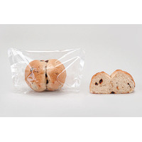 ナチュラルローソンがプルーンを使用したパンを2種類発売 画像