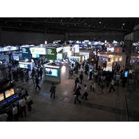 Interop Tokyo 2013 開幕!! ……20回記念バージョンは14万人が来場見込み 画像