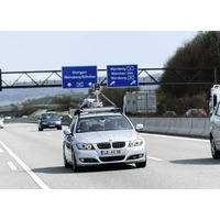 50km/h以下で自動運転の自動車　2014年以降 画像