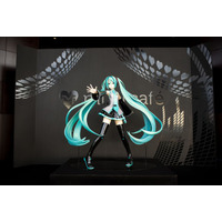 初音ミク仕様「ミクカフェ」が六本木ヒルズ展望台に期間限定オープン。1日100袋限定“はちゅねミクどら焼き”も販売 画像