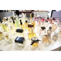 伊勢丹、初の香りの祭典「ISETAN Salon de Parfum」 画像