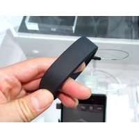 【MWC 2014 Vol.24】ソニーが”スマートウェア”「SmartBand SWR10」を正式発表……日本発売も予定 画像