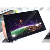 【MWC 2014 Vol.25】ソニーが世界最薄約6.4mmの「Xperia Z2 Tablet」発表……カメラ機能を強化 画像