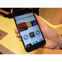 【MWC 2014 Vol.50】Ubuntuがスマホ向けOSを開発中……Meizuとbqが試作機を展示 画像