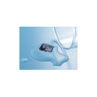 バッファロー、防水仕様のmicroSDHCカード——容量4GB 画像