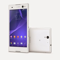 ソニーモバイル、前面500万画素で“自分撮り”強化した5.5型「Xperia C3」 画像