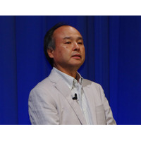 【SoftBank World 2014】「情報武装」と「ロボット」で日本を復活……孫社長 画像