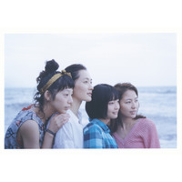 映画『海街diary』、4姉妹の場面写真が初公開！ 画像
