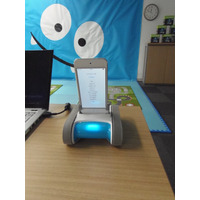 iPhoneやiPadで自由自在に……エデュケーショナルロボット「Romo」にiOS用アプリが登場 画像