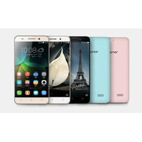 Huawei、エントリークラスの5型スマートフォン「Honor 4C」 画像