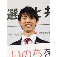 羽生結弦選手、真央復帰は「“嬉しい”に尽きる」　あの“壁ドン”写真についても 画像