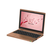 パナソニック、夏モデルとしてLTEに対応したノートPC「Let'snote RZ4」 画像