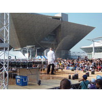 【Maker Faire Tokyo】日本初上陸！ メントス×コーラの大噴水ショー（動画） 画像