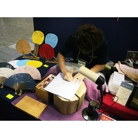 【ツーリズムEXPOジャパン】若くして6代目に！伝統工芸「奈良団扇」に新しさをプラス 画像