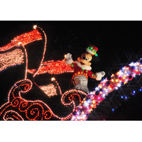 クリスマスのエレクトリカルパレード！ ミッキー＆ミニーの装いもチェンジ 画像