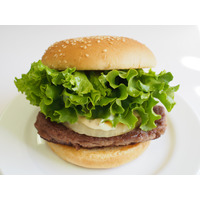 フレッシュネスバーガー、「黒毛和牛バーガー＆チーズバーガー」12月1日から発売開始！ 画像