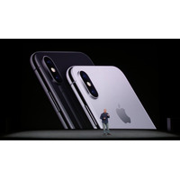 NTTドコモ、「iPhone X」の料金を発表！ 画像