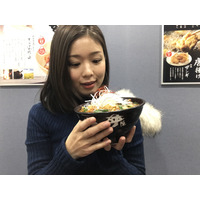 胃袋から熱くする丼『“厚熱”すたみなマーボー丼』を食べる 画像