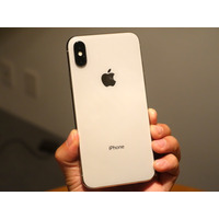 iPhone “X”は“8”の倍くらい売れている……ソフトバンク宮内氏 画像