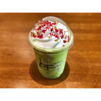 スタバの新作「キャンディー ピスタチオ フラペチーノ」はピスタチオ好きにはたまらない一品 画像