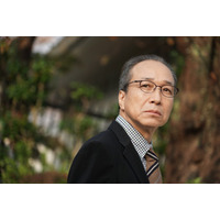 小日向文世、テレビ朝日のドラマ初主演！「欠点だらけの刑事」放送 画像