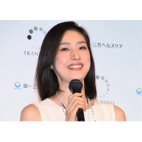 天海祐希、50代の美の秘訣「運動量を増やしてる」 画像