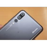 2眼スマホが勢揃い！ドコモ 2018年夏モデルの特徴は？ 画像